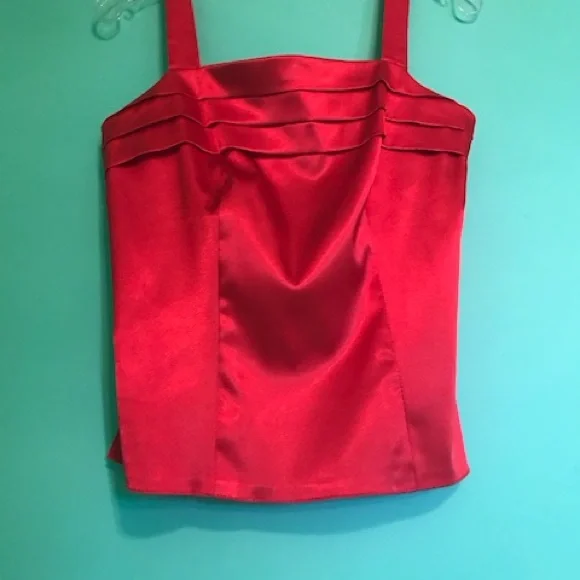 Elegant Satin Hand-made Top - Picture 7 of 11